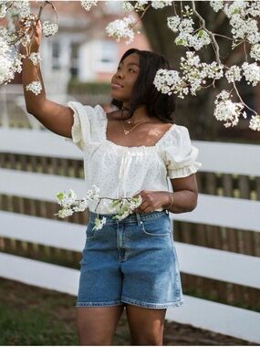 Neuflora Asa Lightwash Shorts